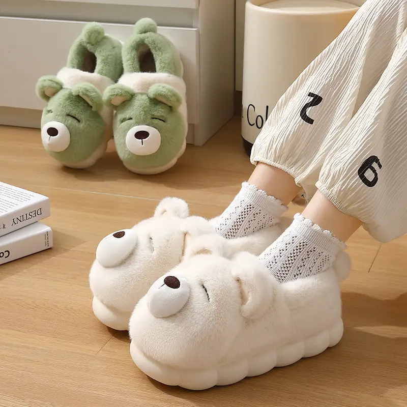 Women's Cartoon Bear Plush Slippers with Heel, Non-Slip Indoor Home Slippers, Men's Winter Thickened Warm and Comfortable Cotton Shoes