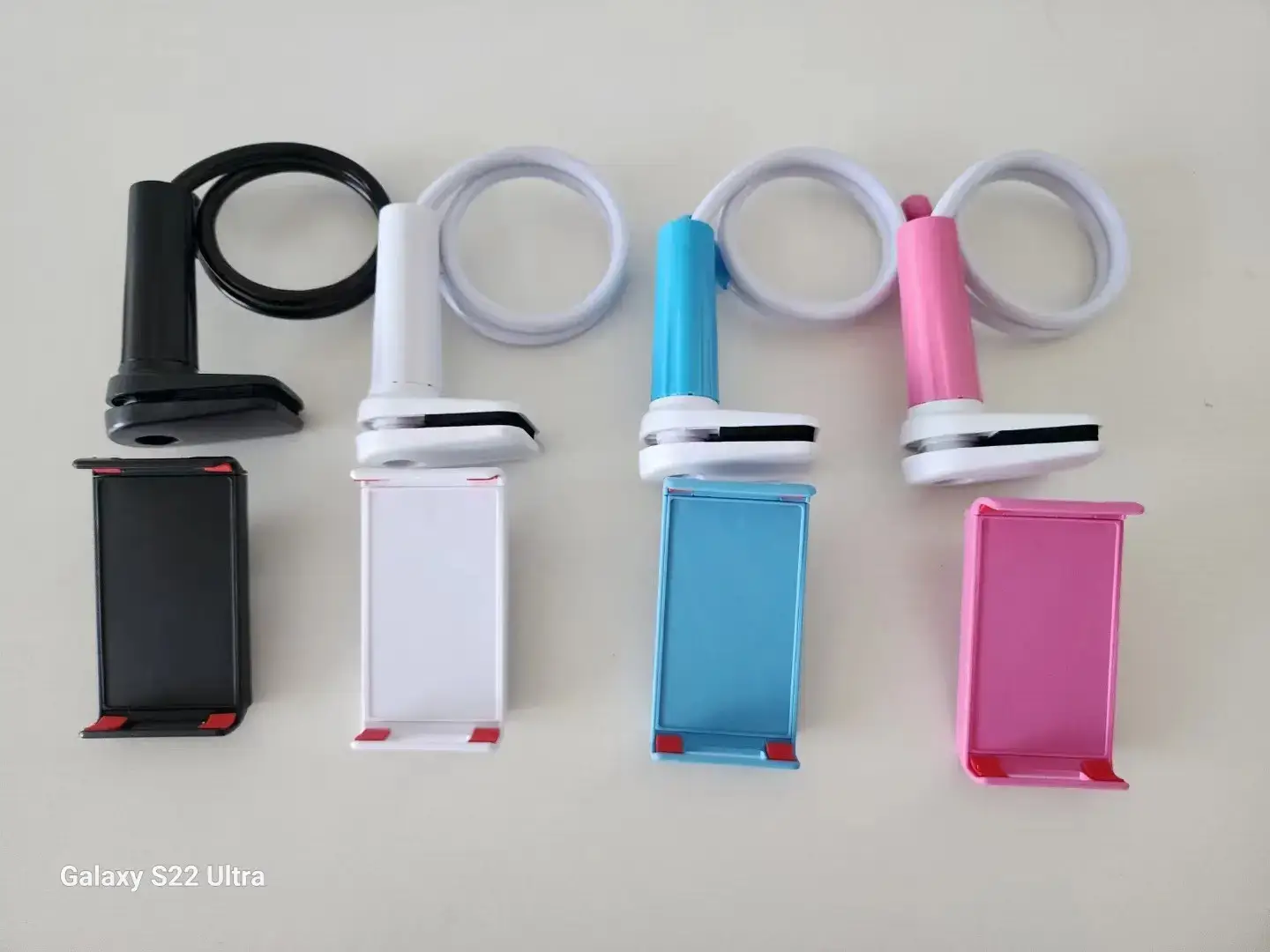 360 Degree Rotating Phone Bracket for Bedside Use — feature 18