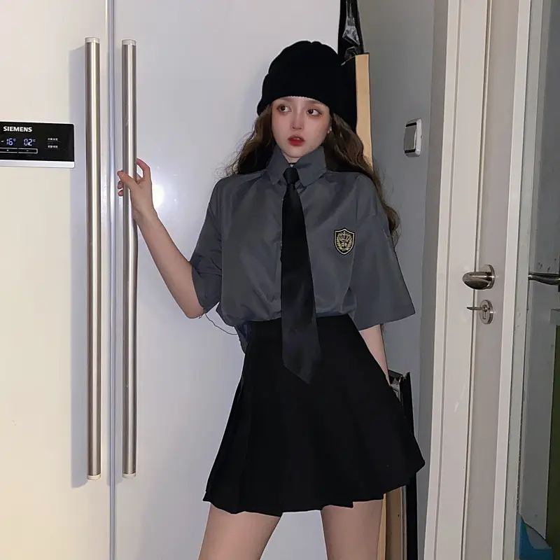 2021 Women's Gray Short Sleeve Collar Shirt with Black Tie & Badge — feature 14