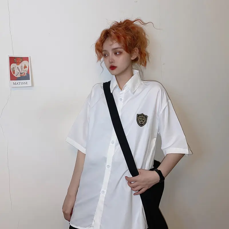 2021 Women's Gray Short Sleeve Collar Shirt with Black Tie & Badge — feature 6