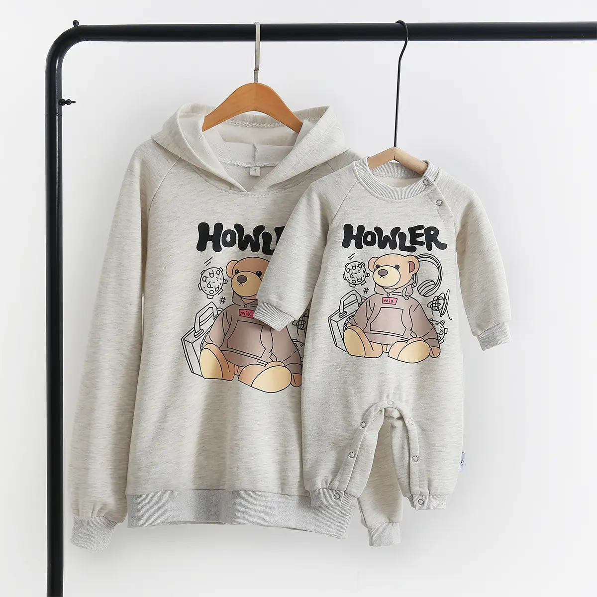 Gray Cartoon Bear Hoodie Set for Kids 2025 - Image 4