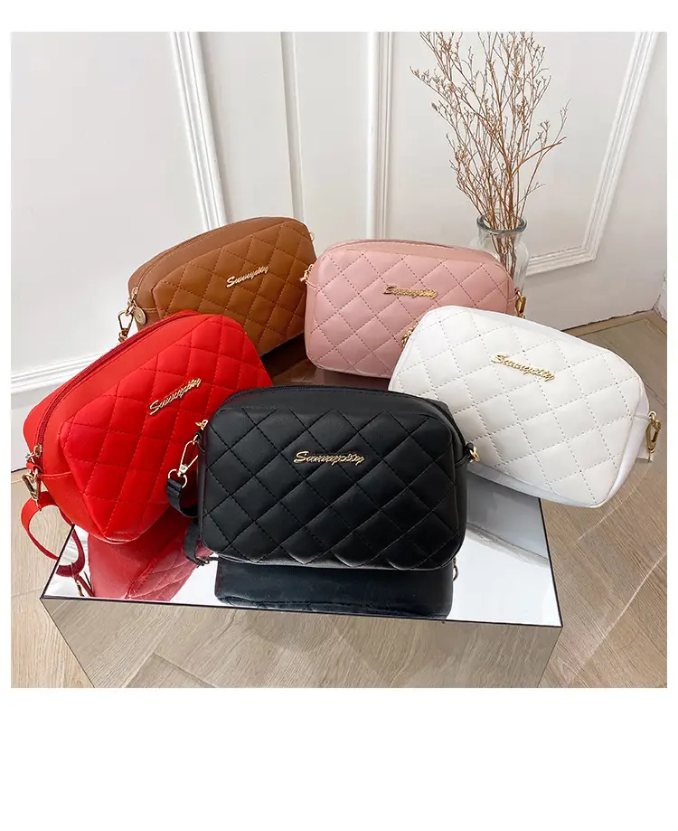 Red Quilted Crossbody Bag for Women 2022 — feature 4