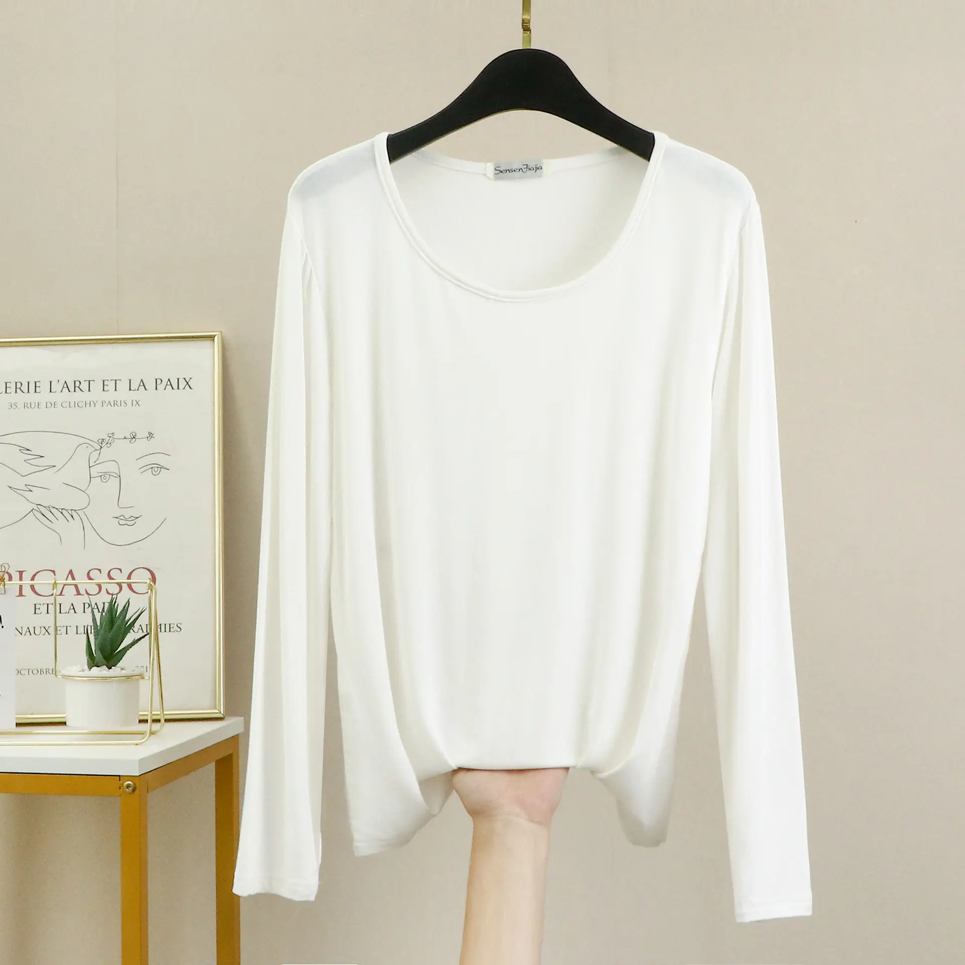 Women's White Long Sleeve T-Shirt Slim Fit Spring Autumn - Image 2
