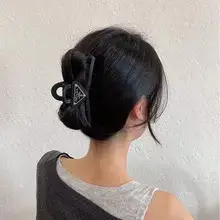 Women's Black Retro Hair Hoop for Winter — feature 4