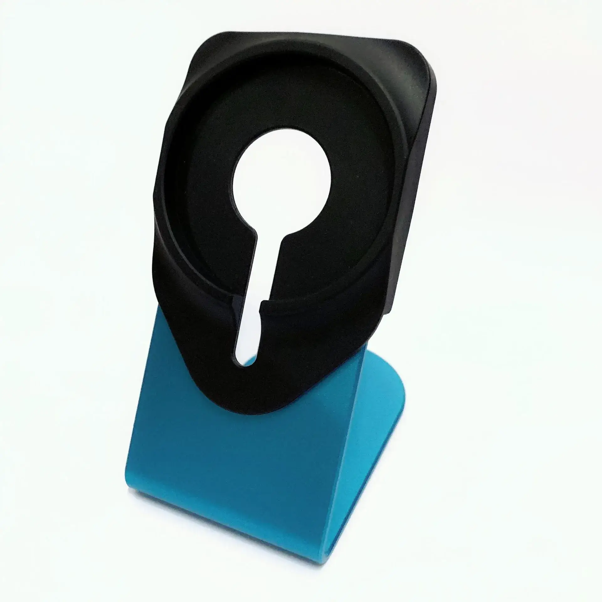 MagSafe iPhone Holder with Charging Port - Image 4