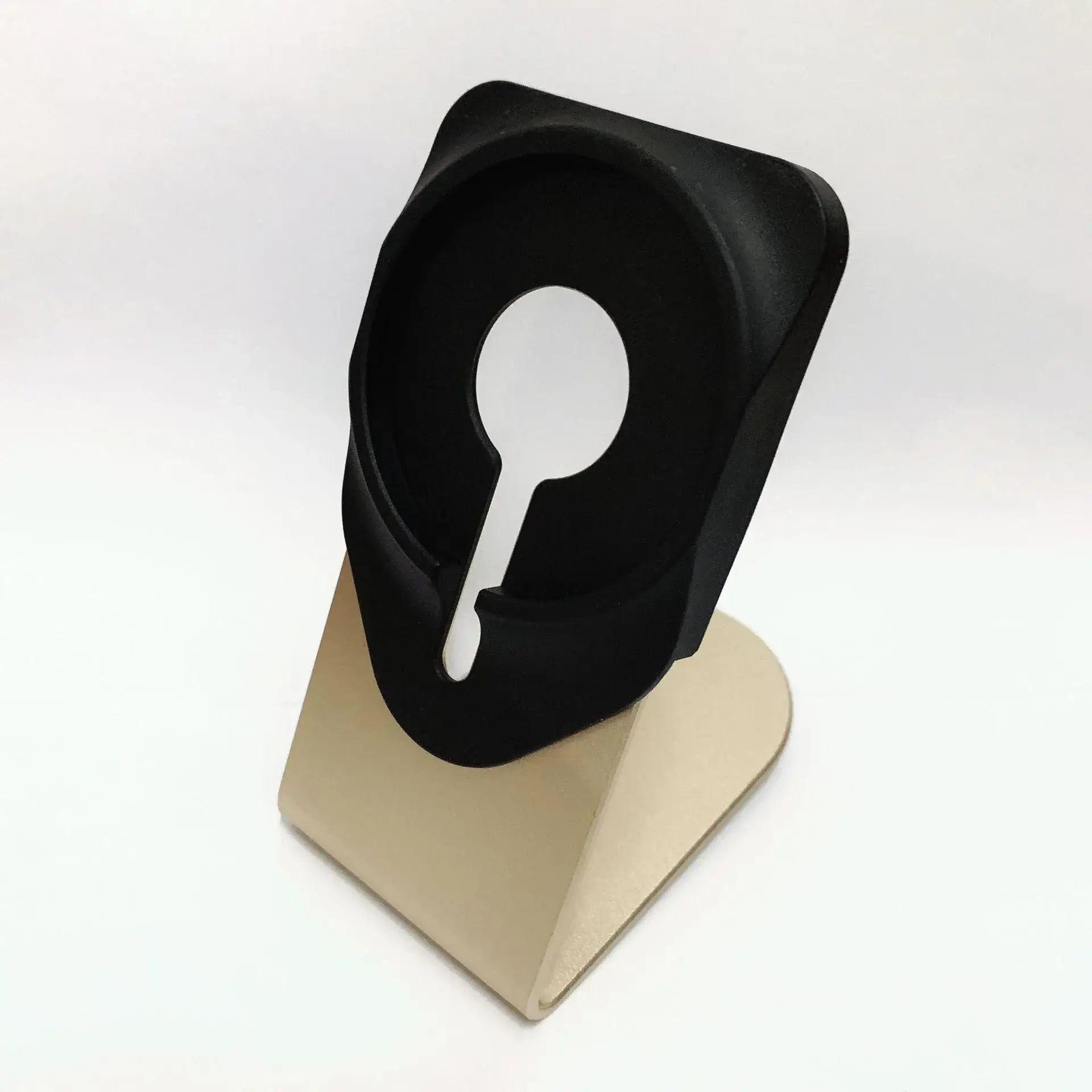 MagSafe iPhone Holder with Charging Port - Image 6