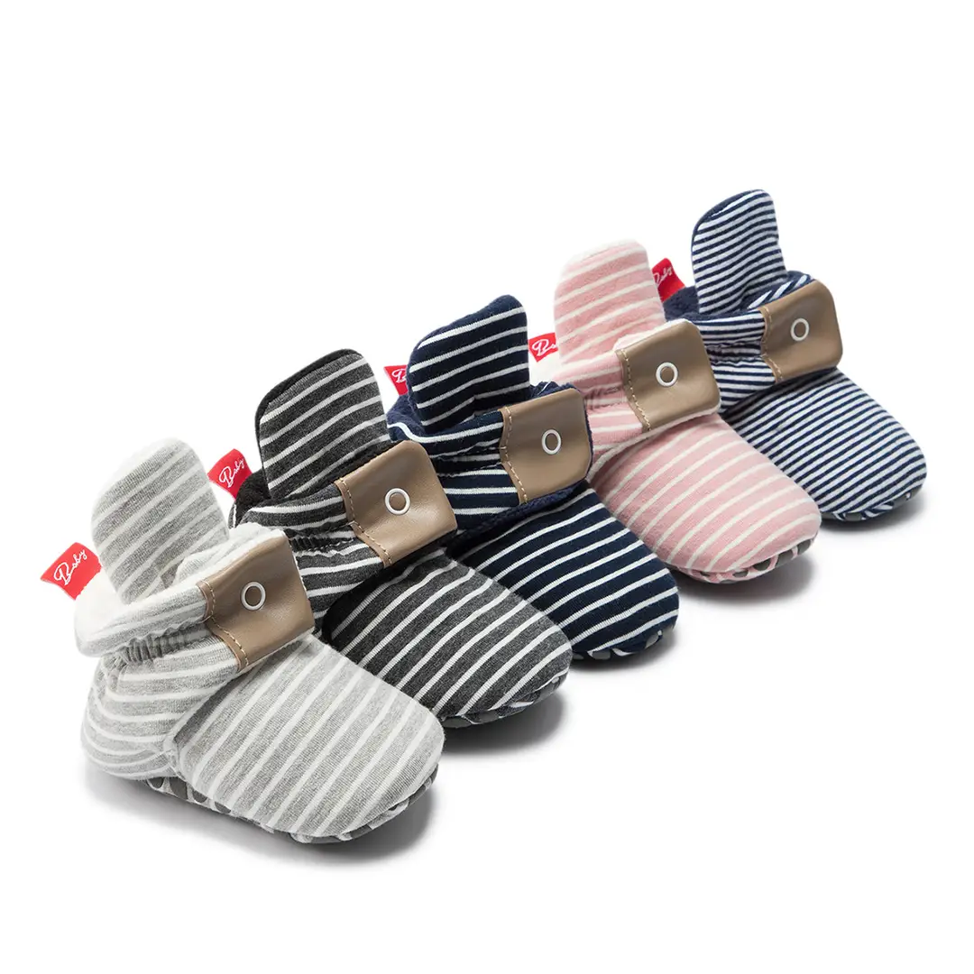 2022 Winter new baby shoes socks shoes cute non-slip soft bottom warm toddler shoes baby shoes