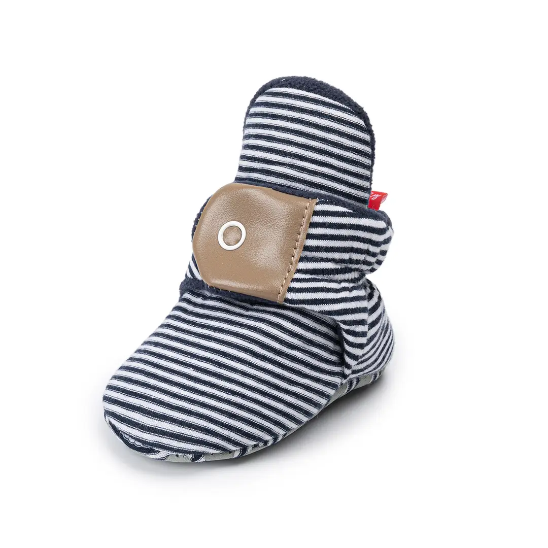 2022 Winter new baby shoes socks shoes cute non-slip soft bottom warm toddler shoes baby shoes