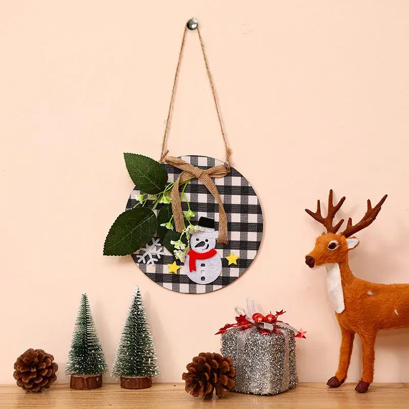 Wooden Crossbody Christmas Wreath with Santa Design - Image 2