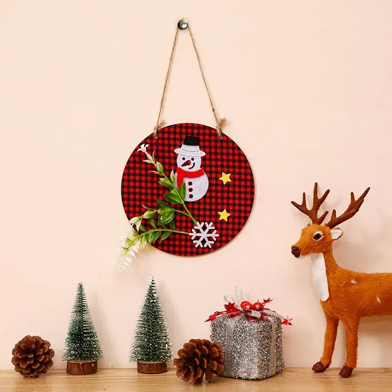Wooden Crossbody Christmas Wreath with Santa Design - Image 5
