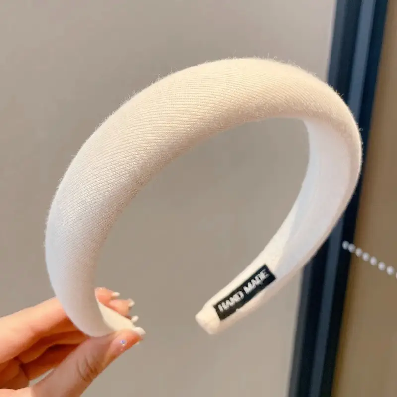 Elegant High-End Headband for Women Brown - Image 10