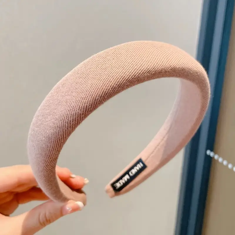Elegant High-End Headband for Women Brown - Image 3