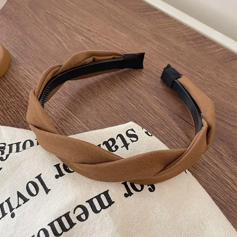 Elegant High-End Headband for Women Brown - Image 31