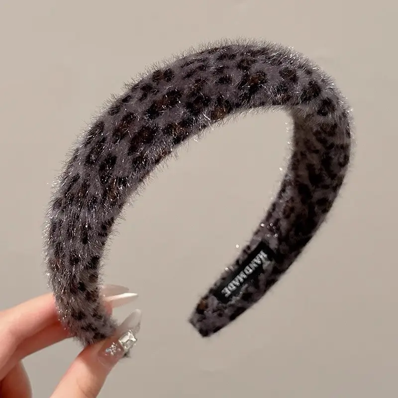 Elegant High-End Headband for Women Brown - Image 76