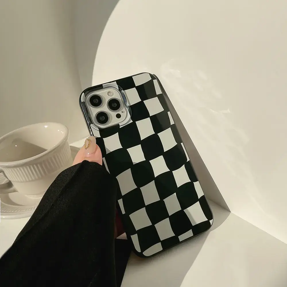 Trendy Black Checkered iPhone 16 Case 12 Pro Compatible - Image 4