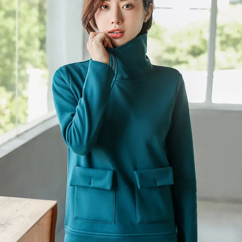 Red Fleece Pullover Sweatshirt with Diagonal Zipper Pocket - Image 4