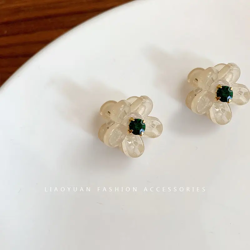 Fairy Flower Clip for Hair with Small Size - Image 7