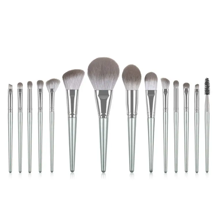 14-Piece Makeup Brush Set for Flawless Looks - Image 12