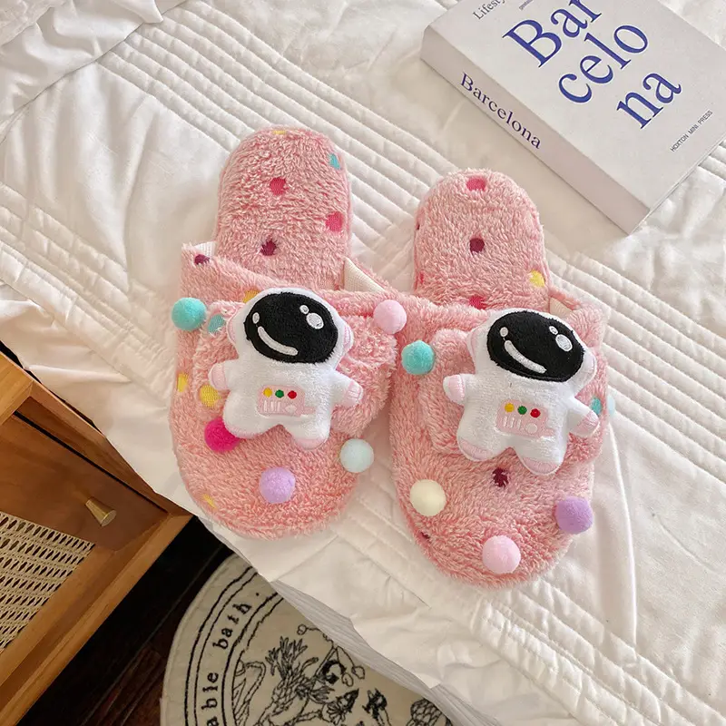 Autumn and winter New Wave dot cartoon plush dormitory home slippers baby elephant indoor warm cotton slippers indoor slippers for women
