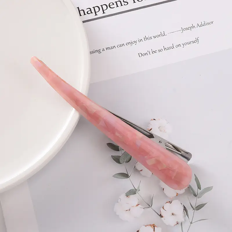 Acrylic Hair Clip for Women Large Size Elegant Design - Image 9