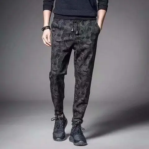 Fleece-lined Cropped Ankle Pants for Men Black - Image 2
