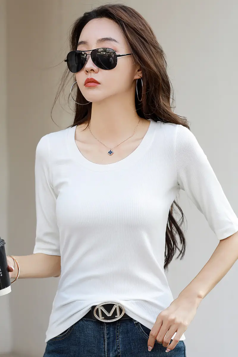 Women's Slim Fit Mid Sleeve Top Brown Round Neck