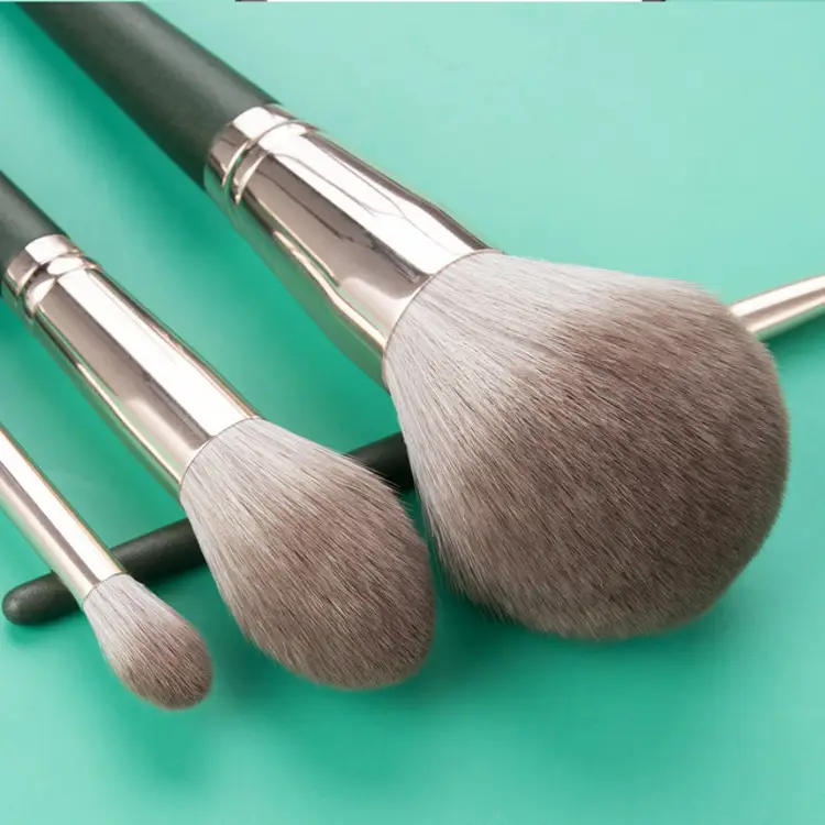 14 Green Cloud Makeup Brushes Set Super Soft Powder Eye Shadow Blush - Image 16