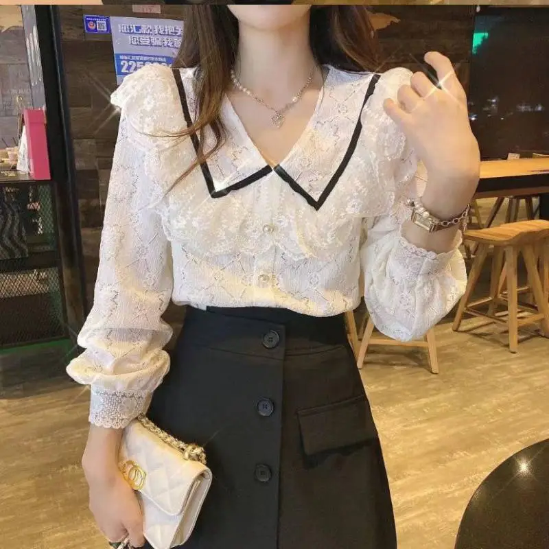 French Retro Lace Top for Women New Autumn Style - Image 3
