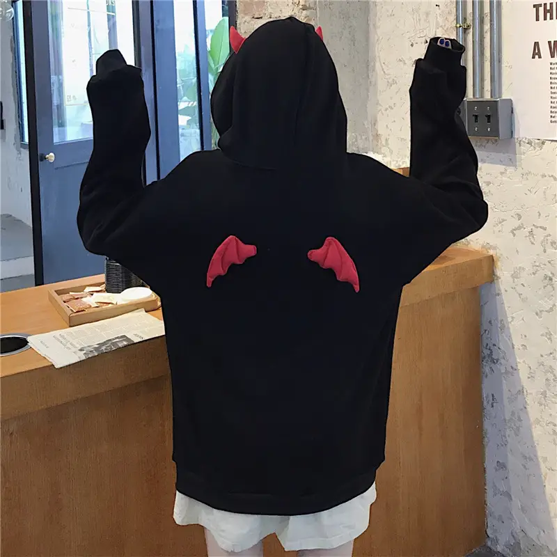 2025 Harajuku Style Fleece Hoodie Black Red Embroidery — feature 5