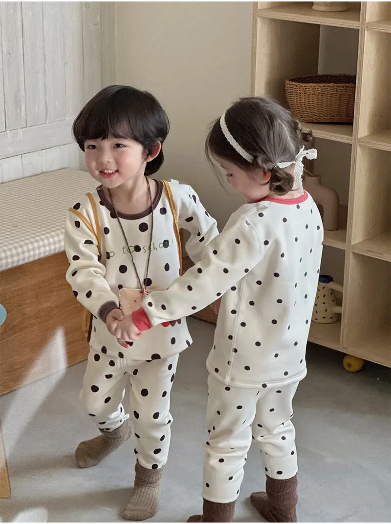 Anmeiya Children's Polka Dot Pajamas Set — feature 15