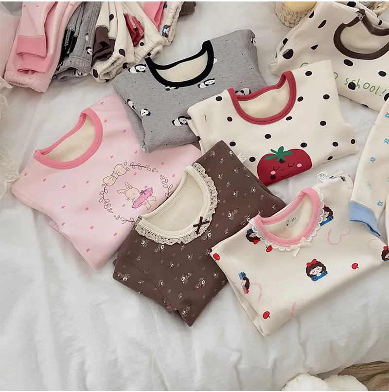 Anmeiya Children's Polka Dot Pajamas Set — feature 21