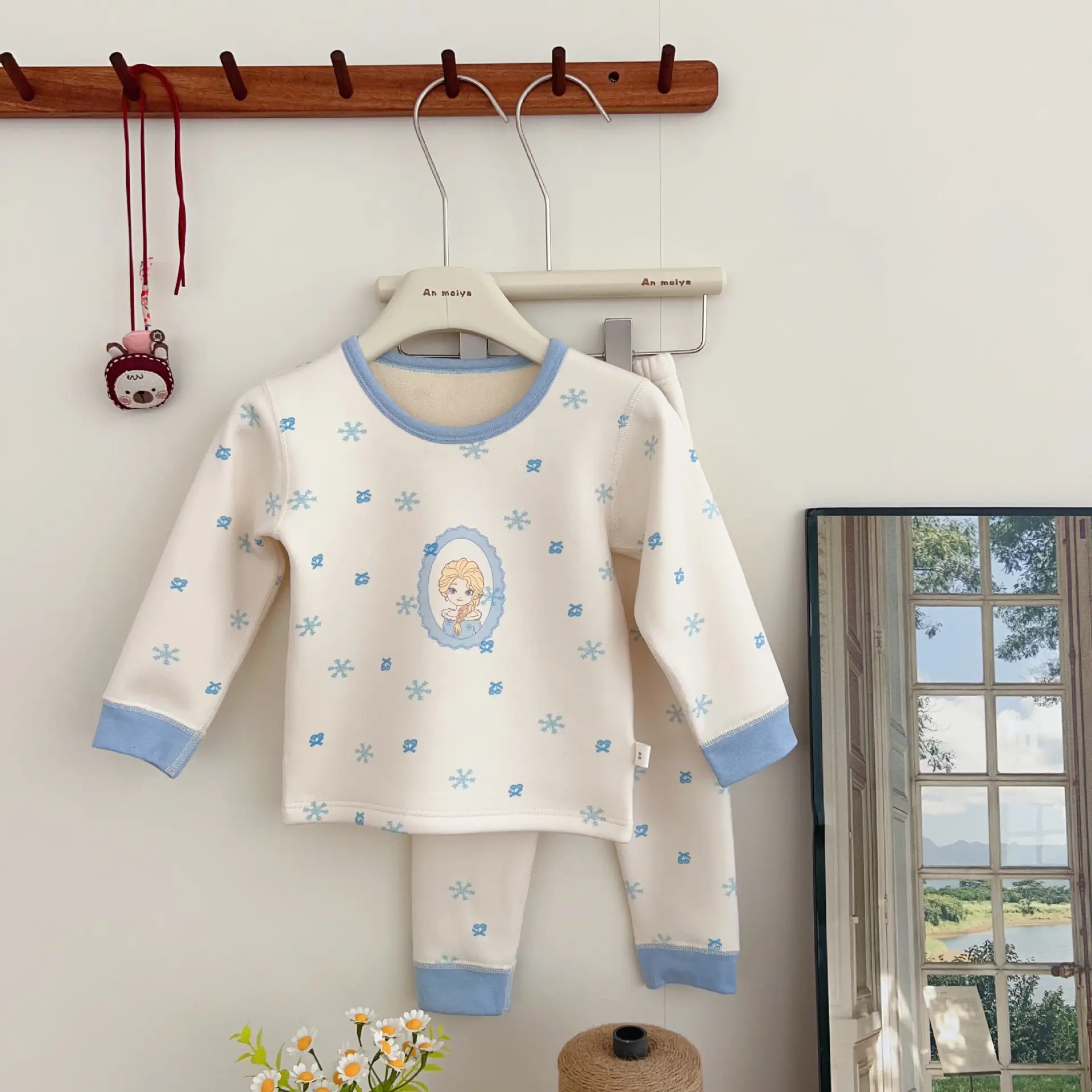 Anmeiya Children's Polka Dot Pajamas Set - Image 2