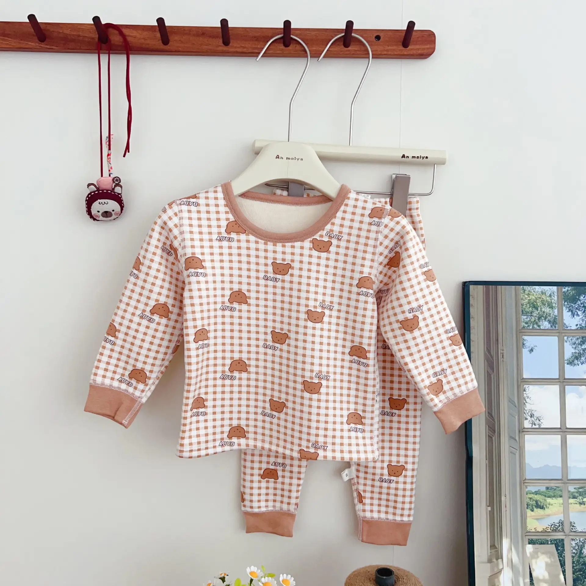 Anmeiya Children's Polka Dot Pajamas Set - Image 3