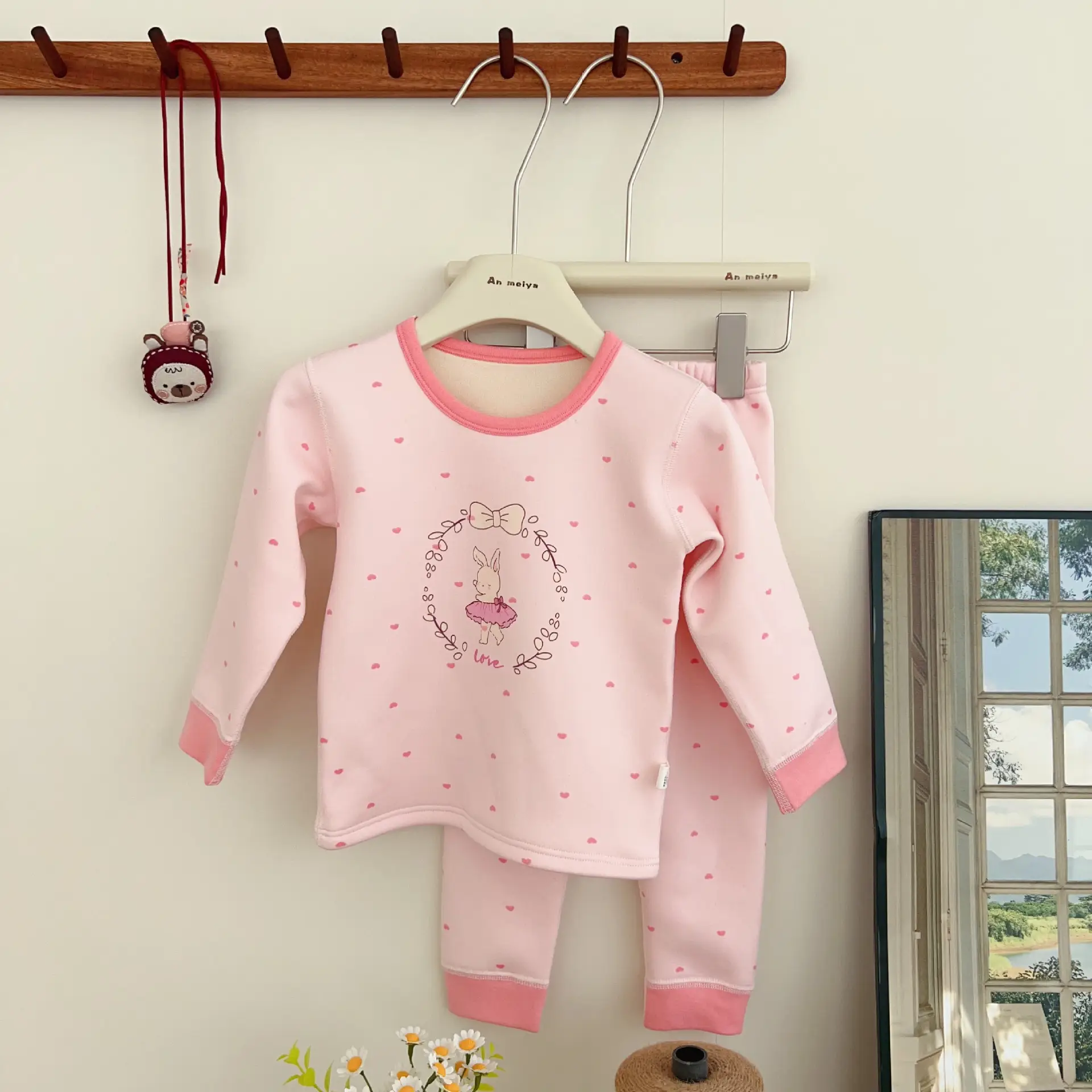 Anmeiya Children's Polka Dot Pajamas Set - Image 4