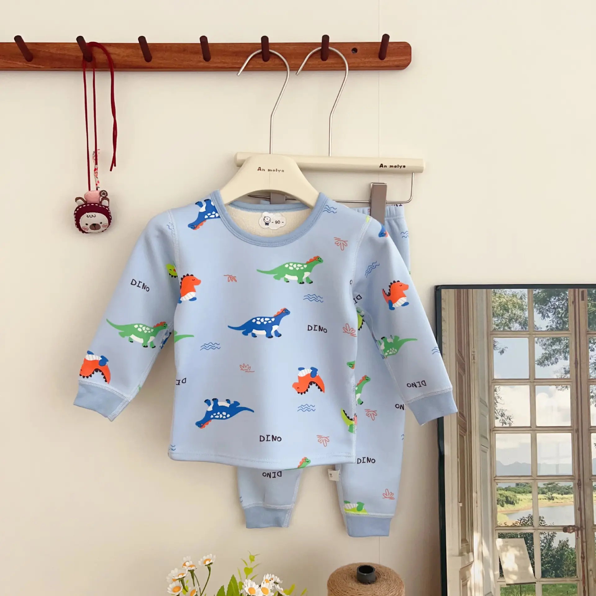 Anmeiya Children's Polka Dot Pajamas Set - Image 8
