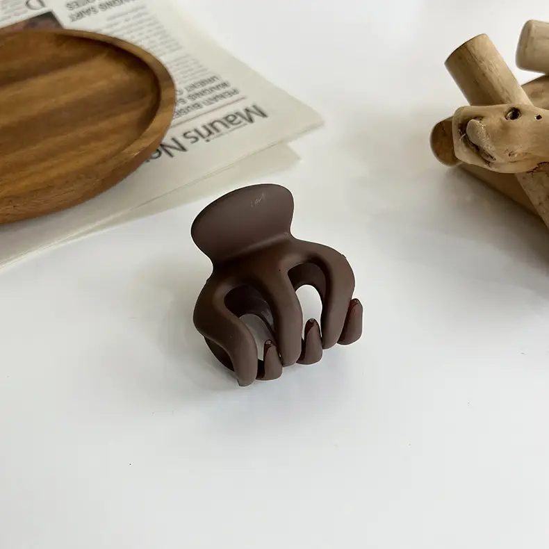 Autumn Winter Hair Clips Milk Tea Brown Cream - Image 5