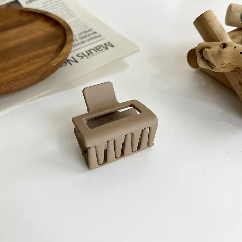 Autumn Winter Hair Clips Milk Tea Brown Cream - Image 8