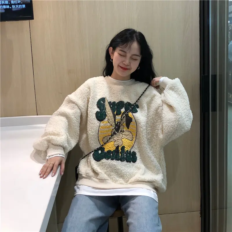 Lamb Wool Super Butterfly Print Women Sweatshirt Pink — feature 10