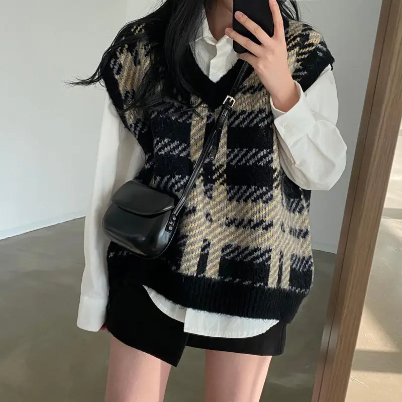 Western Plaid Knit Vest for Women 2023 Spring Fall — feature 5