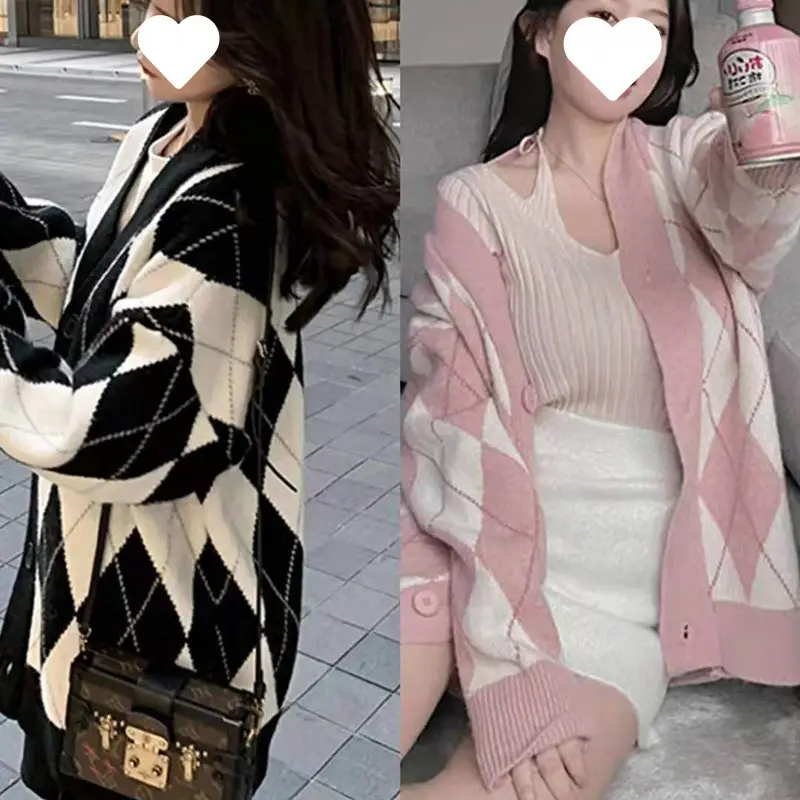 Women's Black White Rhombus Cardigan Sweater Outerwear — feature 7