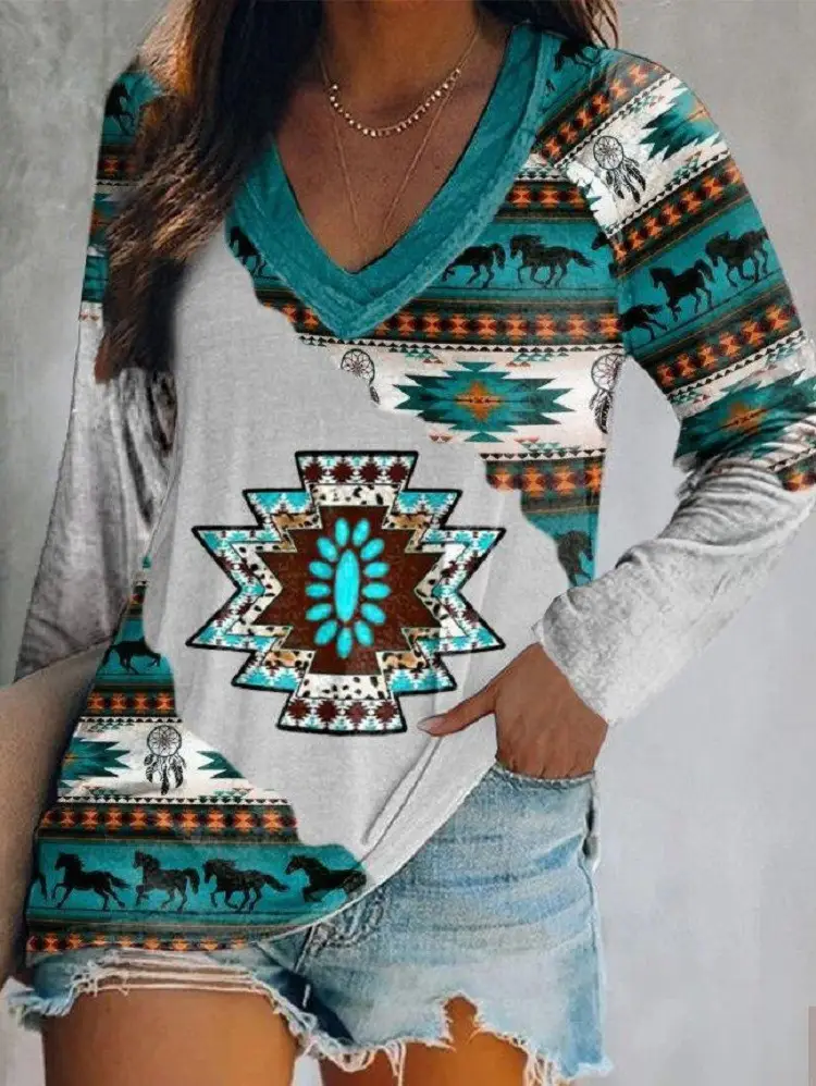 2021 Foreign Trade Cross-border Women's Fashion Loose Round Neck Digital Printing Western V-neck T-shirt Long Sleeve Top 6903