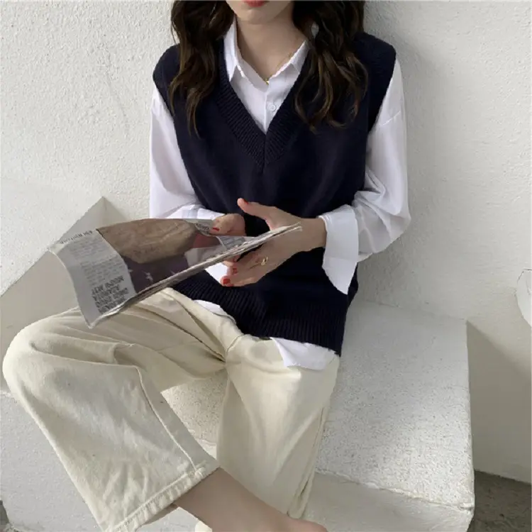 Women V-Neck Loose Sleeveless Vest Sweater Spring Summer 2025 - Image 6