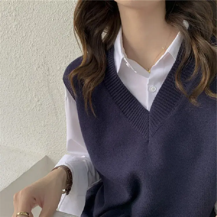 Women V-Neck Loose Sleeveless Vest Sweater Spring Summer 2025 - Image 4