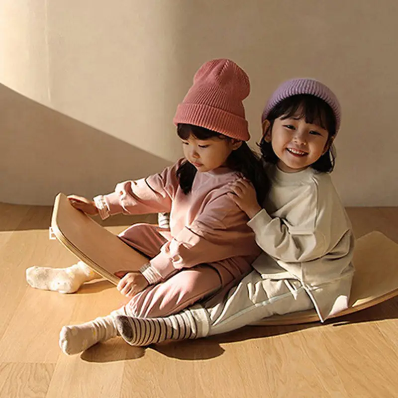 Pink Korean Style Children's Sweatshirt & Pants Set - Image 6
