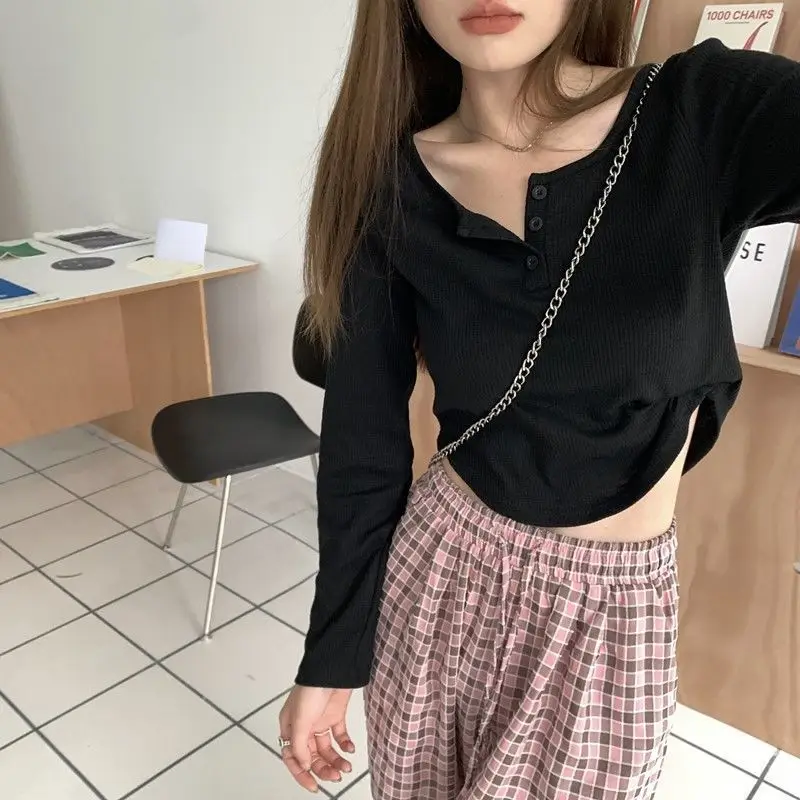 Women Pink V-Neck Long Sleeve T-Shirt - Image 5