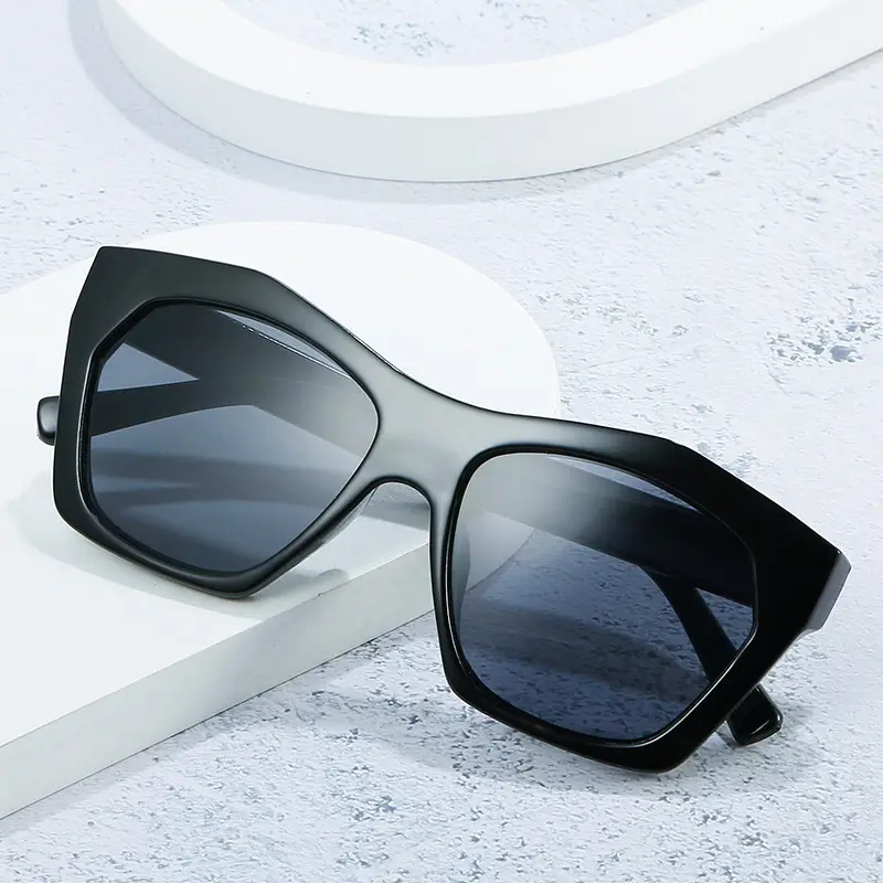 Korean Style Oval Face Sunglasses with UV Protection