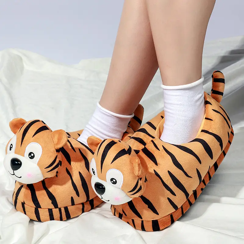 New Cute Tiger-Shaped Plush Cotton Slippers, Custom Wholesale Shoes, Autumn and Winter Indoor Non-Slip Couple's Warm Cotton Slippers