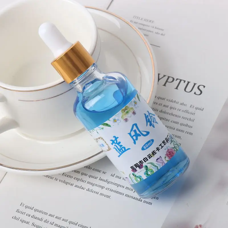 Car perfume, car-mounted concentrated aromatherapy essential oil supplement solution, long-lasting fragrance deodorant air freshener