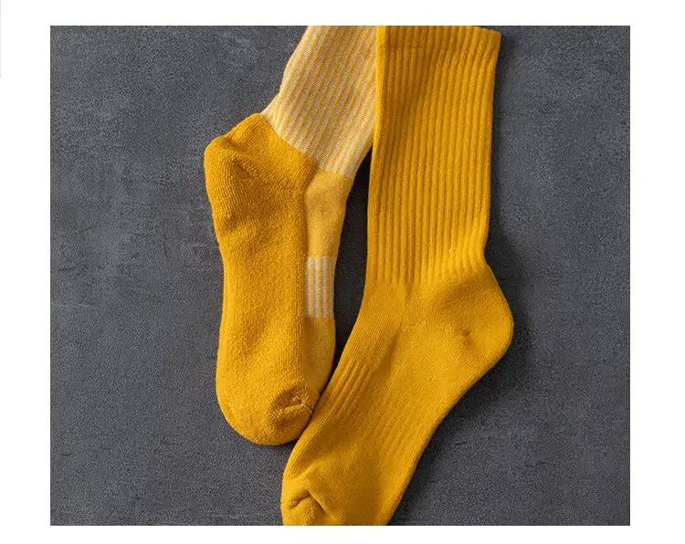 Colorful Towel Socks Men's Terry Mid-Calf Socks Thickeneded Pure Colorful Sports Stockings Ball Winter Towel Bottom Basketball Socks — feature 10