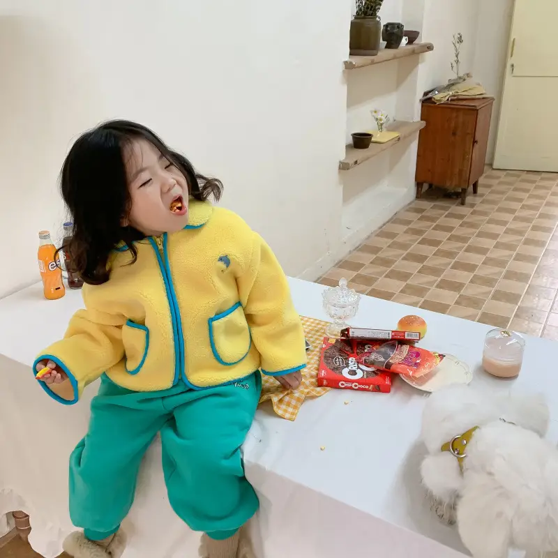 New Girl's Warm Yellow Velvet Coat for Kids - Image 4